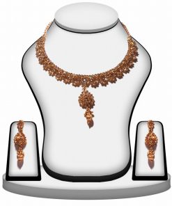 Exquisite Fashion Necklace Set With Earrings in Clear Stones-0