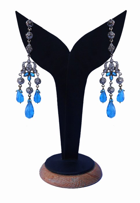 Buy Online Exclusive Victorian Dangler Earrings in Turquoise Beads-0
