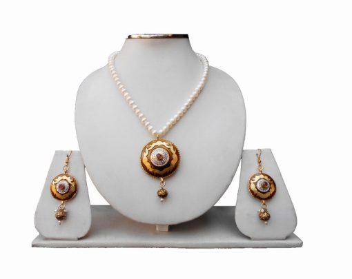 Buy Fashionable Pendant Set With Earrings For Girls-0