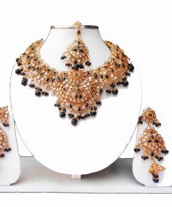 Fashionable Polki Necklace Set with Matching Earrings and Tika-0