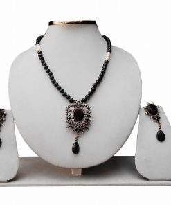 Stylist Black and White Beads Designer Pendant Sets With Lovely Earrings-0