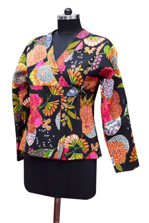 Latest Designs Floral Patterns Handmade Quilted Jackets For Women-656