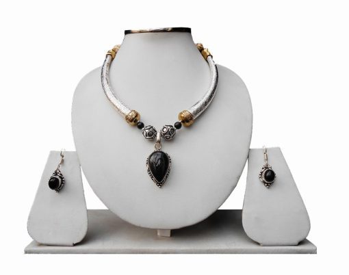 Black Stone Studded Pendant and Pipe Necklace Jewelry Set From India with Earrings-0