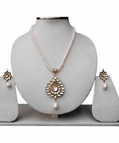 White Kundan Beads Fashion Pendant Set With Designer Earrings-0